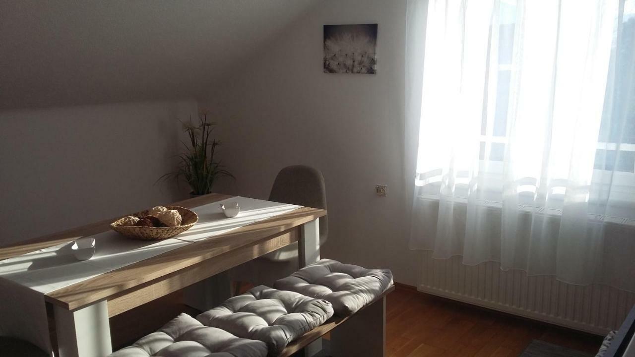 Mistel Apartman ボーデンスドルフ エクステリア 写真