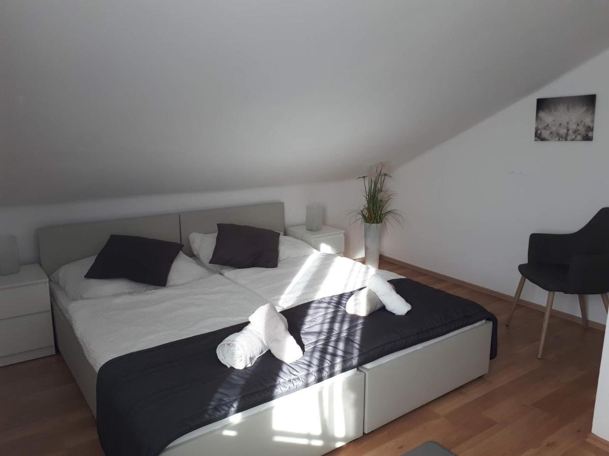Mistel Apartman ボーデンスドルフ エクステリア 写真